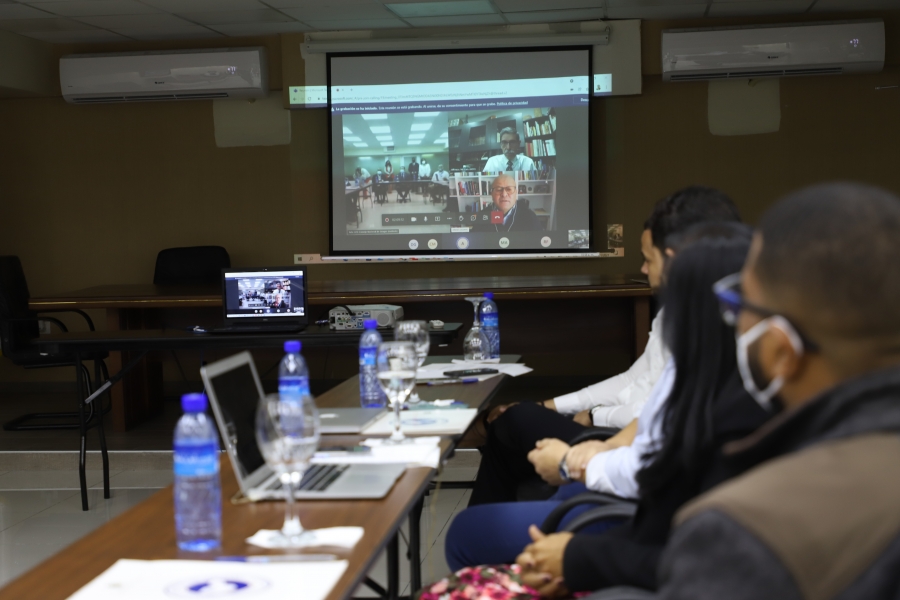 Presidente del CND encabeza personal de esa institución participa en curso taller virtual auspiciado por la OPS
